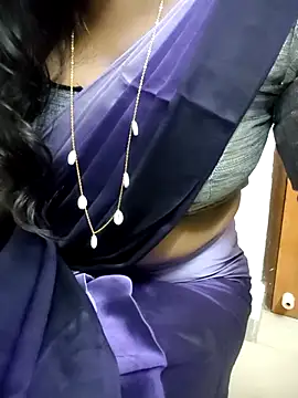 Tamilmallu-duskygirl03's cam snapshot