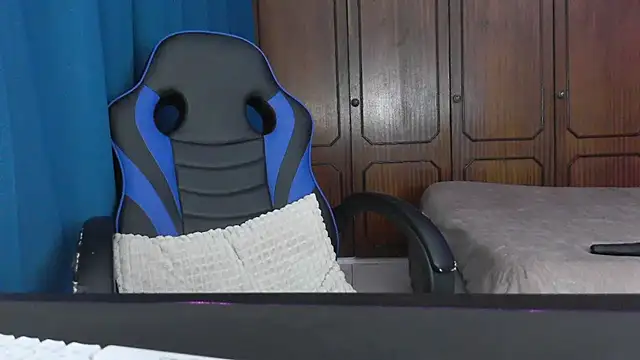 bunnyfox420's cam snapshot