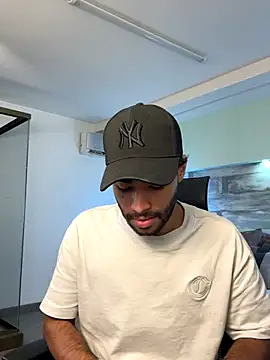 RaphaelDufort live sex cam