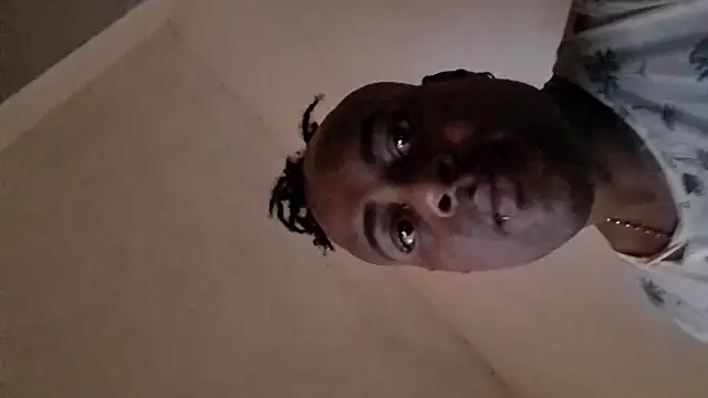 royblackbigpvt's cam snapshot