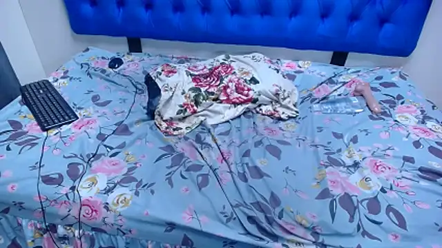 Amberdiamondmmm's cam snapshot