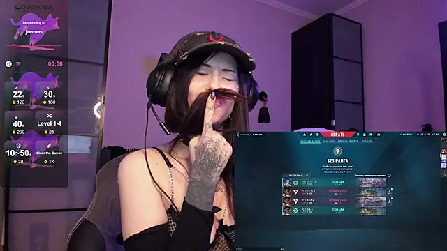 Night_Heist live sex cam