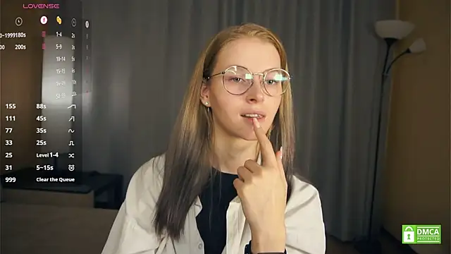 ToyaPletz's cam snapshot