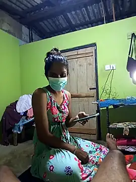 BabyHansi's cam snapshot