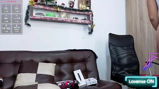 miaroberts69's cam snapshot