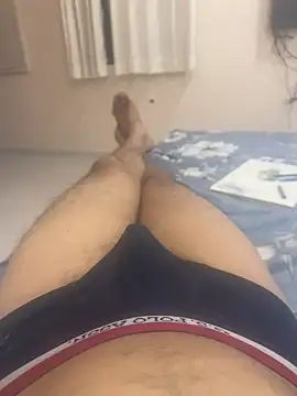 hornyguy271192 live sex cam