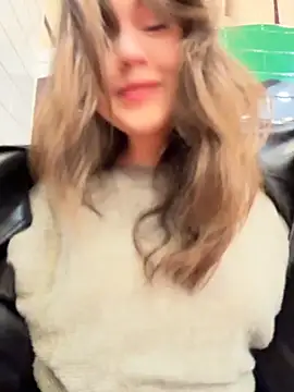 Peachy_Dream live sex cam