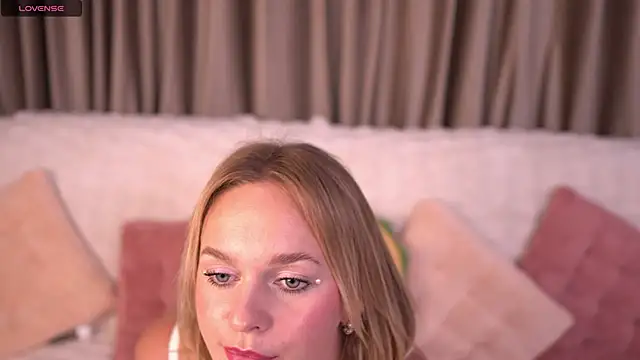 CherryMoan's cam snapshot