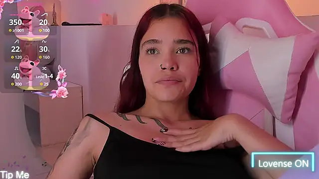 violeth_hill's cam snapshot