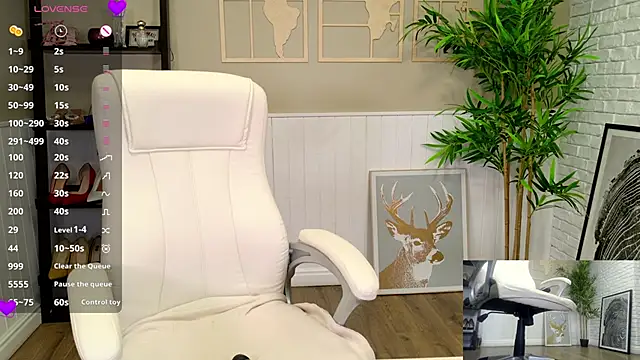 SelineSole's cam snapshot