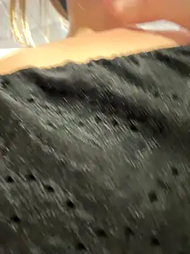 Zyrella's cam snapshot