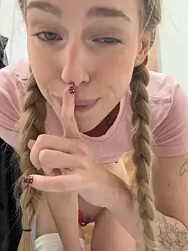 kira_mia's cam snapshot