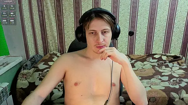 darienlarge live sex cam