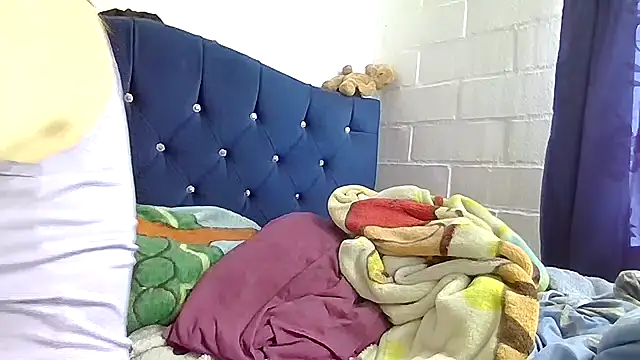 princessbella93's cam snapshot