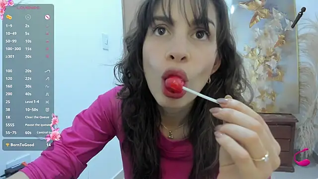 jessyegoldenn's cam snapshot