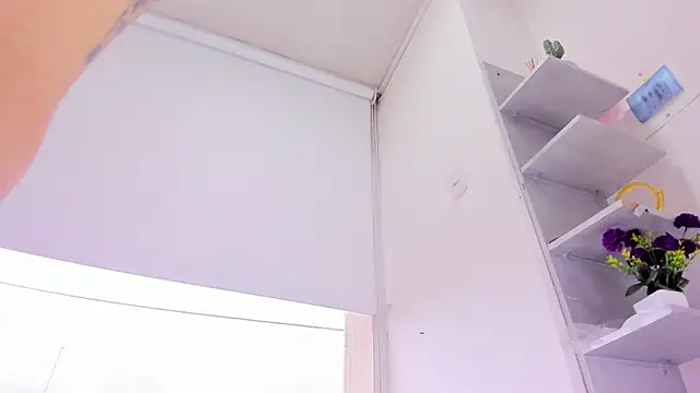 Cherllynn's cam snapshot