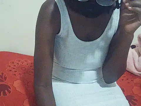 FeliciaZ's cam snapshot