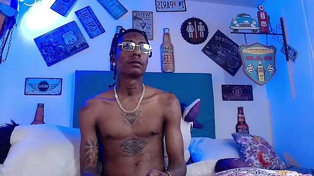 lili_roussi live sex cam