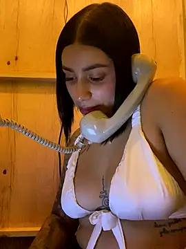 AlannaEvons's cam snapshot