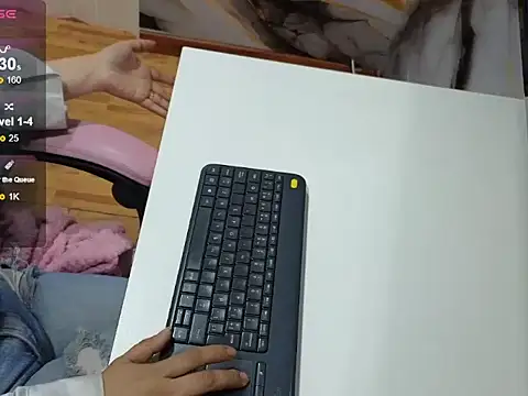 valery_cute_18's web cam