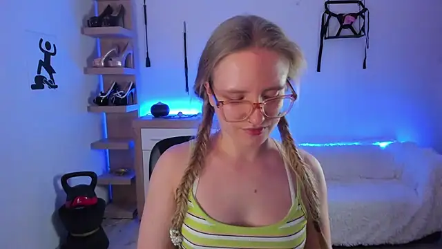 NancyHottie's cam snapshot