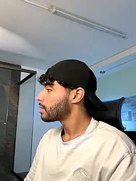 RaphaelDufort live sex cam