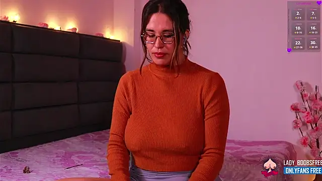 kathieandpovcock1 live sex cam