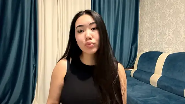 APRYLSUN live sex cam