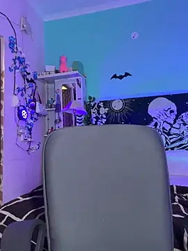 lilliiilliiillil live sex cam