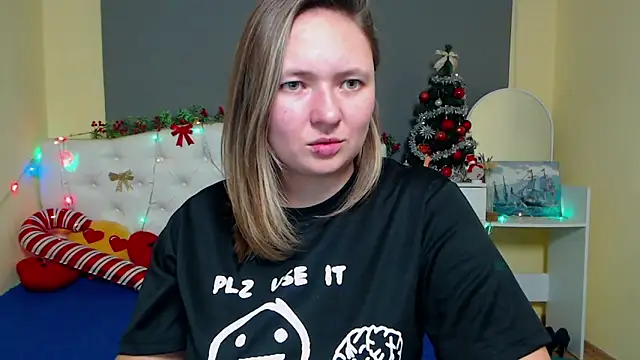 SallyVerda's cam snapshot