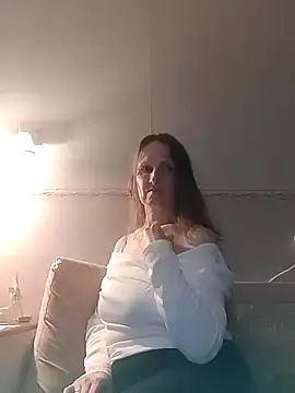 Evelina_cute live sex cam