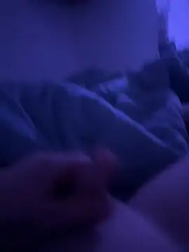 Abspritzerboy21 live sex cam