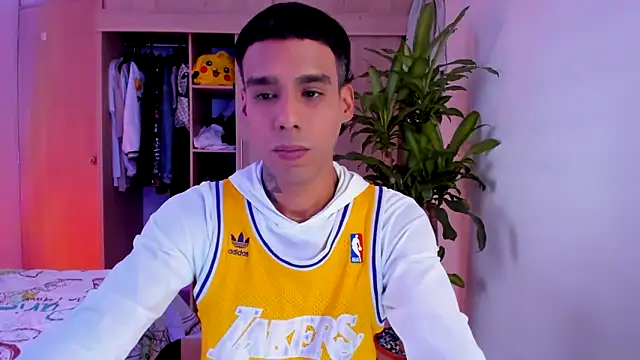 Damianwhite live sex cam