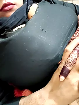 Indian-Nazia's cam snapshot