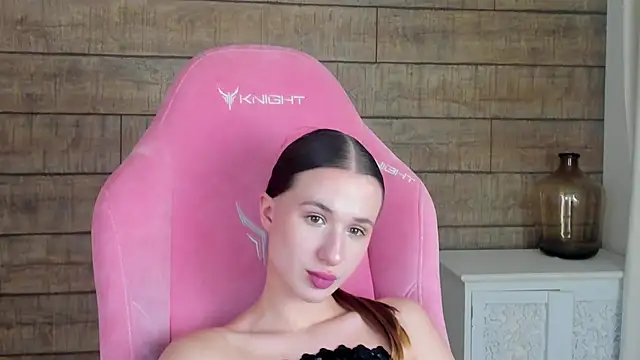 KristinaBellini's cam snapshot