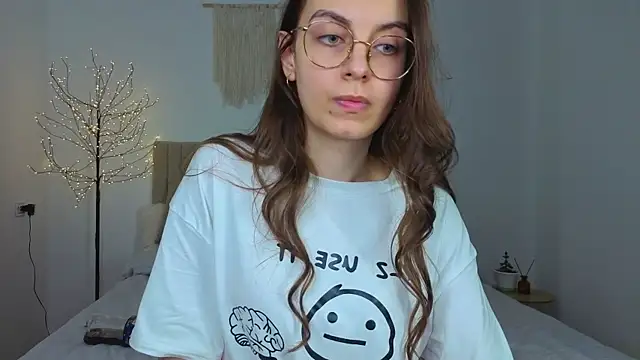 Real_cutie1's cam snapshot