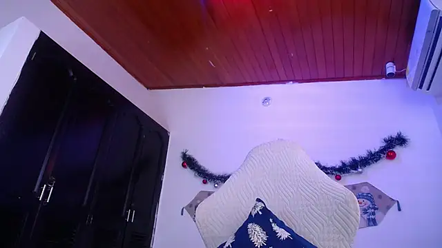 hubena_tg's cam snapshot