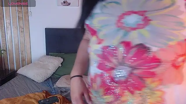 Andrea_secret_'s cam snapshot