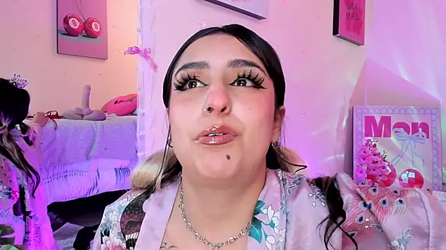 MaveParks_'s cam snapshot