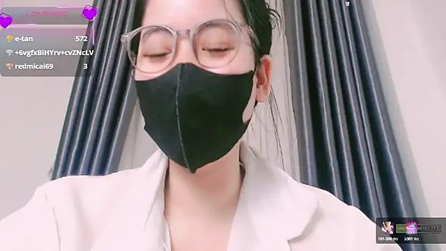 _Lov_Lynh's cam snapshot