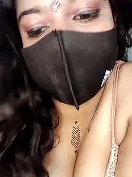 V_HOT_CUTE's cam snapshot