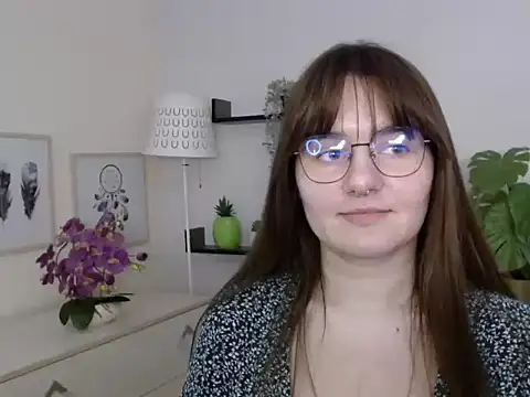 Julie_Diamond live sex cam