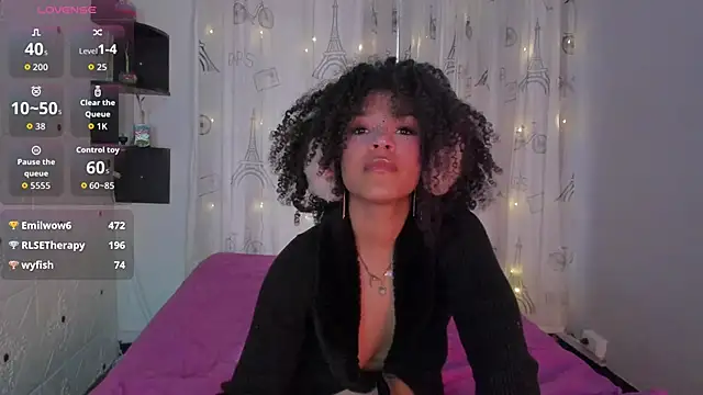 Serena_Fey's cam snapshot