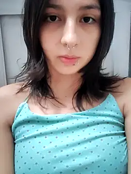 Maiden-Hot's cam snapshot