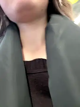 LoraaDoll's cam snapshot