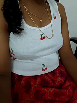 Tamilsweetheart's cam snapshot