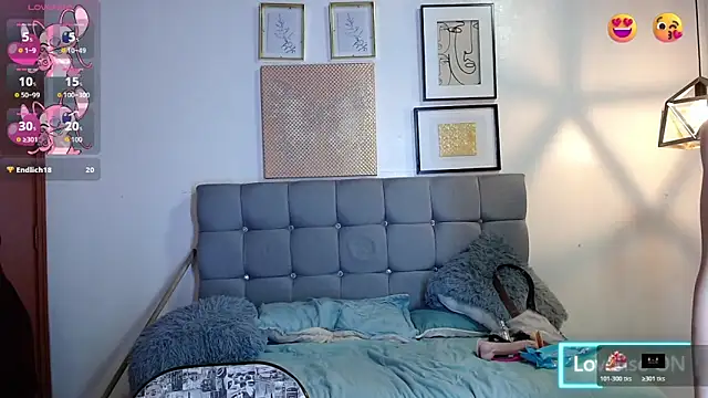 _naomi_s's cam snapshot