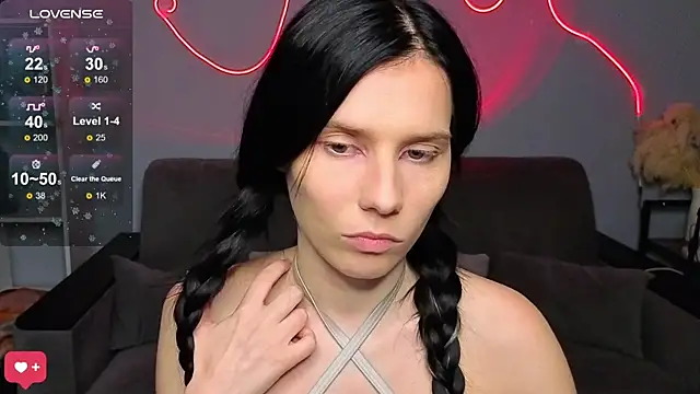 Mell_Hyees's cam snapshot