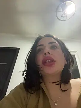 tesaa1212's cam snapshot