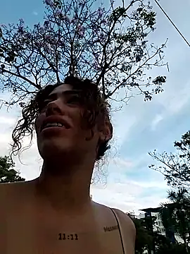 roxyrougee live sex cam